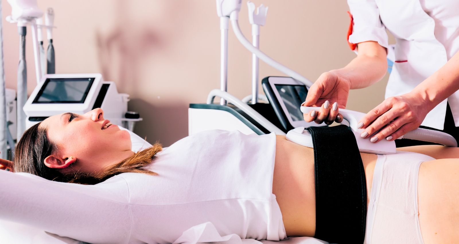 What Is PhysiQ 360? The Science Behind This Non-Invasive Body Contouring Treatment